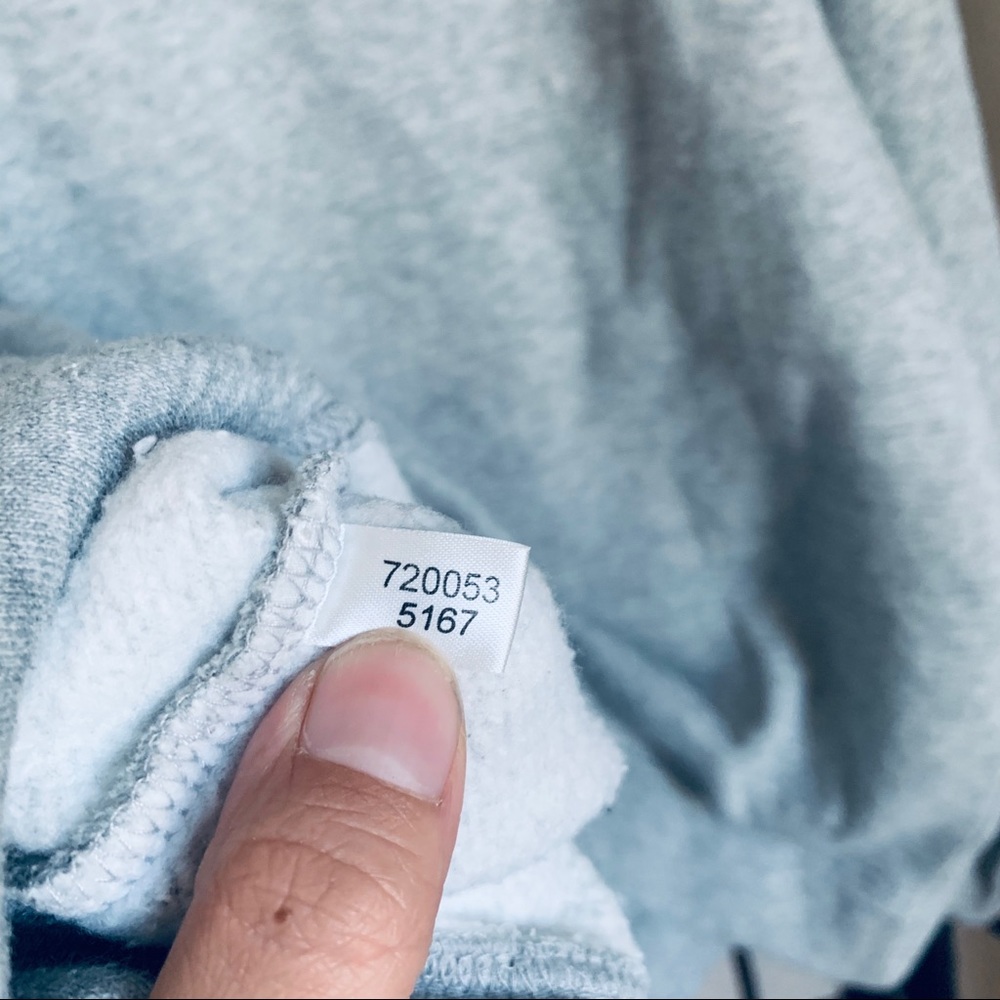 Adidas VTG 2000’s grey 1/4 zip pullover back logo - Picture 9 of 10